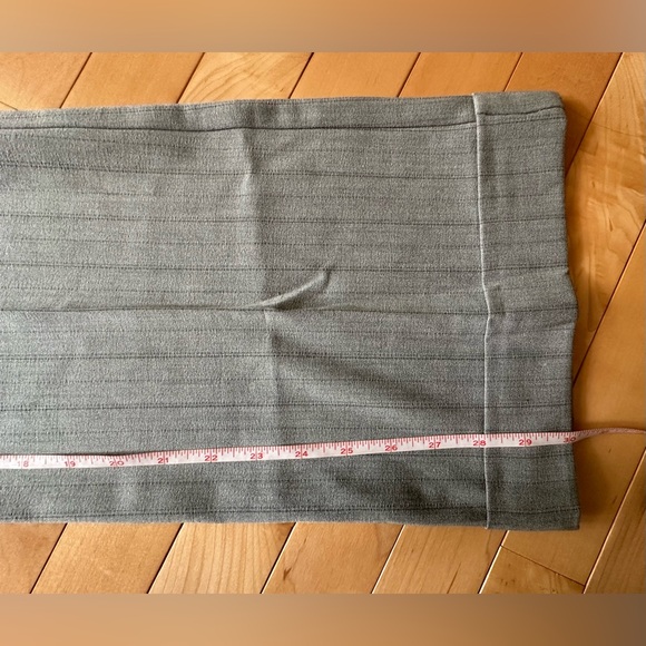 BCBGMaxAzria gray tailored dress pants · size 2 - Picture 9 of 13